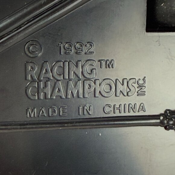 Racing Champions 1992 NASCAR Vintage Mark Martin 6 Valvoline Ford Thunderbird - Picture 9 of 9